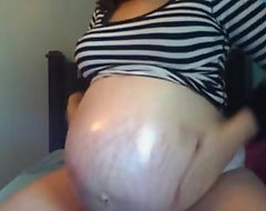 Pregnant slutwife masturbating