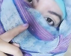 Unrestricted Sexy Arab Mom Beside Hijab Masturbates Her Blasting Muslim Pussy LOADS On Web camera HARD GUSHY ORGASM Purl