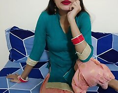 Desi devar bhabhi enjoying in bedroom romance round a hot Indian bhabhi round a chap-fallen figure saarabhabhi6 clear Hindi audio