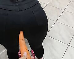 Young Dissatisfied Hawt Wife Is Eager for a Big Cock and I told her to screw her with the carrot in her ass