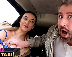 Female Fake Taxi Lady League together gets her pain in the neck fucked by a rank outlander