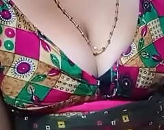 Indian Aunty Showing BIg Boobs Stand