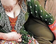 Pakistani Aunty Heavy Boobs Milking Than Having Butt slam With Clear Hindi Audio