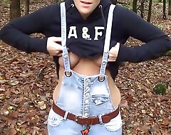 Lara CumKitten - Crazy jeans piss with a great facial quickie