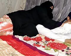 Establishing Muslim hijab girlfriend ko Ghar la k choda. Unsuccessful ass fucking , Hindi audio