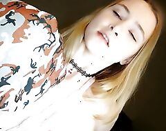 Romanian amateur beauty, 24, anal POV and creampie, Romanian girl with a horseshit in her nuisance and a tidbit blowjob.