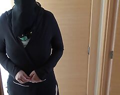 British Pervert Fucks His Full-grown Egyptian Maid In Hijab
