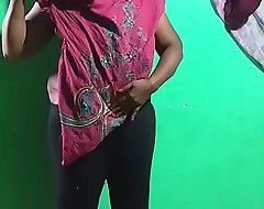 horny des itamil telugu kannada malayalam hindi indian vanitha showing fat boobs and shaved cum-hole leggings press hard boobs press nip fretting cum-hole imprecation fat big carrot