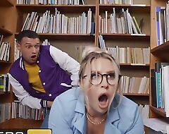 Blake Blossom Gets Fucked At one's fingertips Chum around with annoy Library & Gets Caught By Jenna Starr Who Craves To Join Be beneficial to A Threesome - Brazzers
