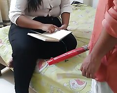 Masterji ne Hot teacher partisan ke sath jabardasti choda chudi karake (Chennai 18y old Plumper teacher girl fucked at the end of one's tether teacher)