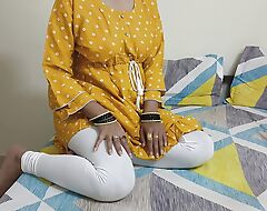 Saara akka seducing innocent boy hot TAMIL sex pussy licking hard shagging in Hindi audio Indian xxx Indian aunty sex