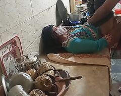 Indian stepsister has hard sex at hand kitchen, bhai ne behan ko pantry me jabardasti choda, Clear hindi audio