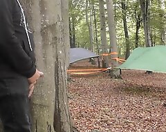 Creampie with a stranger at one's fingertips the camping