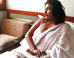 Desi Bhabhi Ki Chudai - Sexy Indian Sexual intercourse