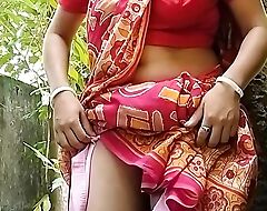 beautiful Village wife Living Lonly Bhabi Sex In Outdoor Fuck
