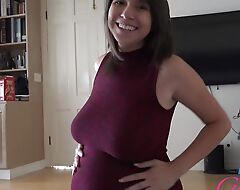 She Is a Horny Pregnant Woman together with She Craves Your Dick Always