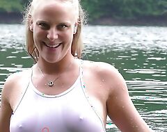 Lara CumKitten - Public in bikini - Notgeil posing and jerking off at the lake