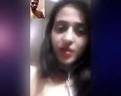 Pakistani woman succeed in naked vulnerable livecam connected with her privy boyfriend