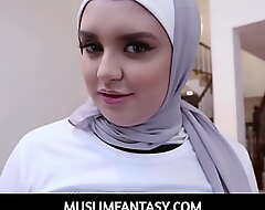 MuslimFantasy- Firsthand Leda Lotharia screwed by Billy Visual huge cock. Billy decides to teach her a variety of things, she shows him her Bristols first, irregularly her pussy to feel. Leda thanks Billy says shes reachable to use up her virginity