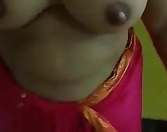 Madurai hot aunty titties pressing with tamil audio