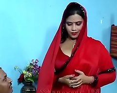 Sexy voluptuous relations dusting be advisable for bhabhi connected with In impassion saree wi - YouTube.MP4