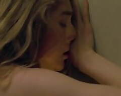 Kate Winslet increased by Saoirse Ronan in Ammonite