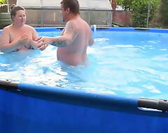 Having Entertainment in the Swimming Pool with BBW