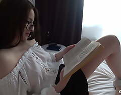 Sexy Stepsister reading a book and carrying-on give my dick - Anny As dull as ditch-water